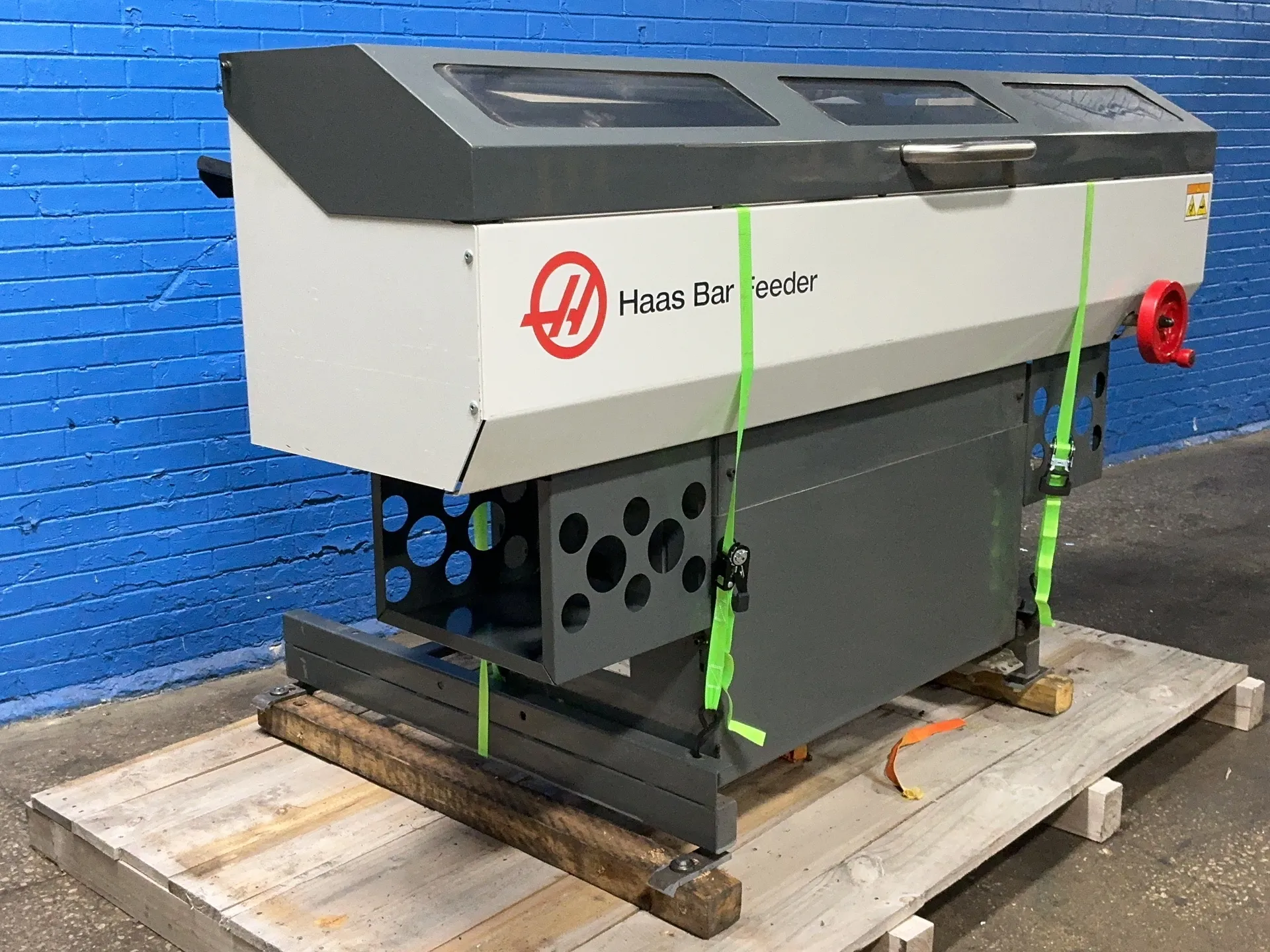 Haas, bar feeder, 65" capacity, 2021