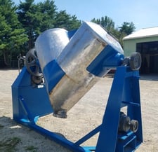 40 cu.ft. Patterson -Kelley, twin shell " V" blender, intensifier bar, Stainless Steel, 5 HP, 208 V., 1740 RPM