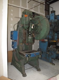 60 Ton, Minster #6, OBI press, 3.5" stroke, 5 HP, air clutch, Cieco controls