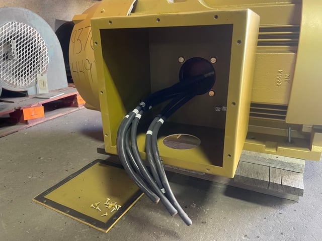 300 HP 3600 RPM Baldor Reliance, Frame 449TS, TEFC BB, 460 Volts, New Surplus
