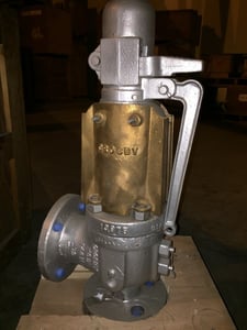 Crosby drum safety relief valve, 1050 psig, reconditioned