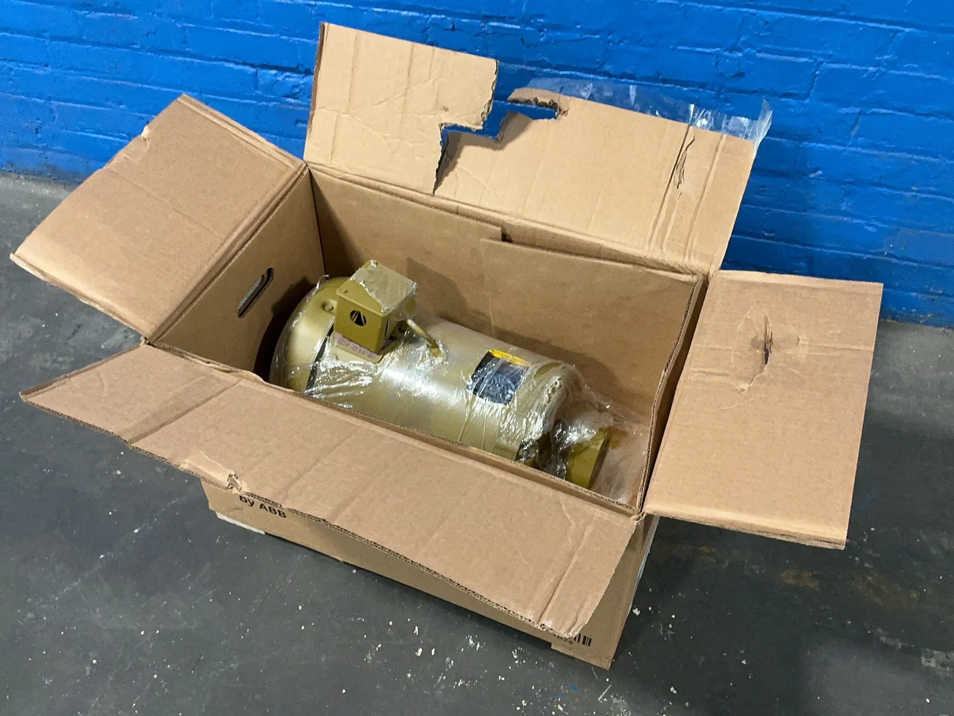 10 HP 1770 RPM Baldor, Super-E, Frame 215YZ, TEFC, 3 phase, 60 Hz, 208-230/460 Volts, 2021