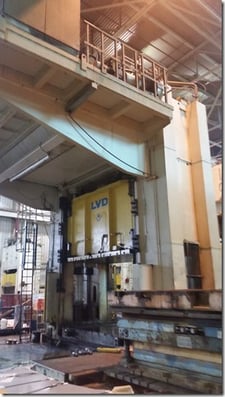1800 Ton, LVD, hydraulic, double action, 49.2" slide stroke, 39.4" blank hldr stroke, 15.7" cushion stroke