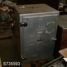 Precision Scientific Thelco, incubator, 18" W x 18" D x 30" tall, adjustable trays, 60&deg;C