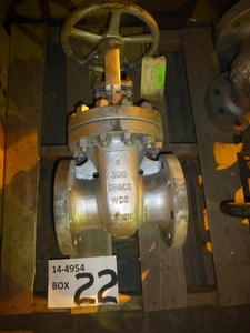 4" Walworth gate valve, 300 lb., WCB body, new/unused