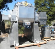 200 gallon Aaron Process, vacuum drying sigma mixer, Stainless Steel, jacketed, 200 psi @ 450 Degrees