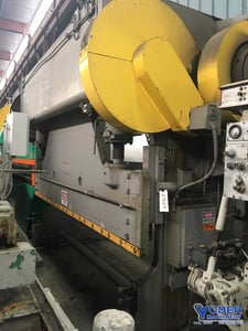 190 Ton, Verson #B-910, mechanical brake, 12' overall, 126" between housing, 3" stroke, 30 SPM, 20 HP, #67669