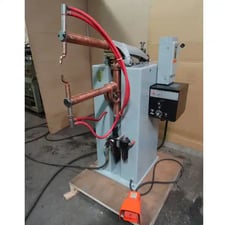 20 KVA Taylor-Winfield #WB-12-20, spot welder, 18" throat, 14" gap, 2" arm diameter,S40348