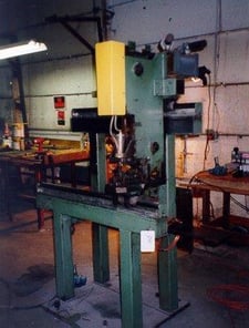 3/8" (9.52mm) Thomas Air Double Tube Cut Off, air cylinders, pressure manifold, spare blade