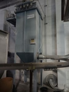195 cfm Young #VM72-25, vertical modular Uni-Cage filter/dust collector, 2001