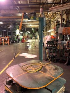 Rotating uncoiler, 48" capacity, 110 V.