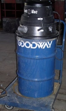 270 cfm Goodway #GTC-540 Soot-Vac, 30 gallon capacity, 1.8 HP, cloth filter, mounted on wheels, 20 bags, 2006