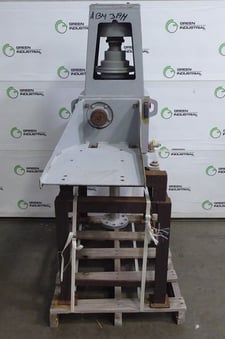 10 HP, Lightnin Mixer Gearbox #83Q10, Ratio 16.7:1 in 1750 out 100, rebuilt, 2014