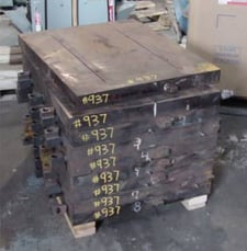 30.5" x 24.5" x 2.5", steam/oil platens