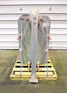 150 psi, ITT Bell & Gossett P43 plate heat exchanger, 304 Stainless Steel, 122 plate
