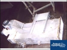 25 sq.ft., MSE dust collector, Stainless Steel, bin vent style, (2) 5.5" dia. x 36" long pleated bags, #19012