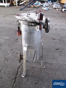 8" York #HSSS112PM-BSL, Stainless Steel basket filter, 8" dia.x 18" deep, 150 psi @ 225°F, serial #005895