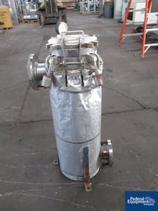 8" York #HSST113F-180K-CRN, basket filter, Stainless Steel, 8" diameter x 18" deep, 150 psi @ 225°F, #43232