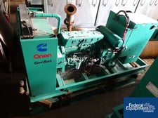 250 KW Cummins #250DFAC, 312.5 KVA, 3/60/220/380 V.-277/480 Volts, 2949-375 amps, 1800 RPM, fuel tank, 1998