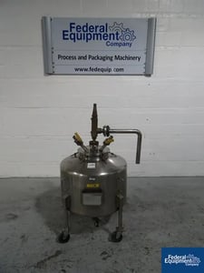 40 gallon Stainless Metals, Stainless Steel receiver, 30" dia.x 12" str.side, dish top/bottom, 10 psi & FV @