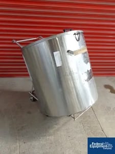100.3 gallon Stainless Steel tank, 380 liter, 780mm dia.x 800mm straight side, hinged flat top, flat bottom