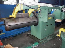 20000 lb. Forte, mandrel type uncoiler, 52" capacity, 20"-24" ID, 64" O.D., 58" face mandrel, Wichita air