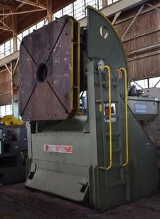 35100/60000 lb. Ransome #600P extra heavy-duty welding positioner,hand held pendant Control, 7.5 HP