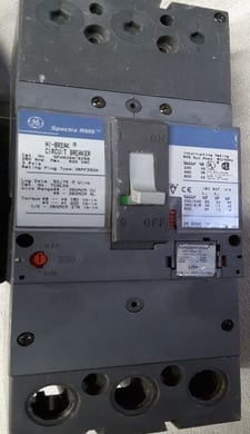 250 Amps, General Electric, SFHA36AT0250, Spectra Series 600V 3P 35 kA @ 480V circuit breaker, used