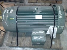200 HP 1780 RPM Toshiba, Frame 447T, TEFC, 1.15SF, new surplus, 460 Volts