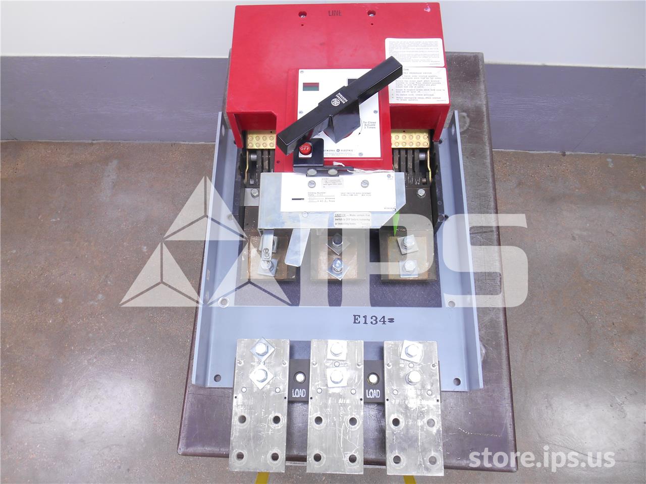 2000 AMPS GE THPC HPC INTERRUPTOR MO/BI ALIMENTACIÓN SUPERIOR
