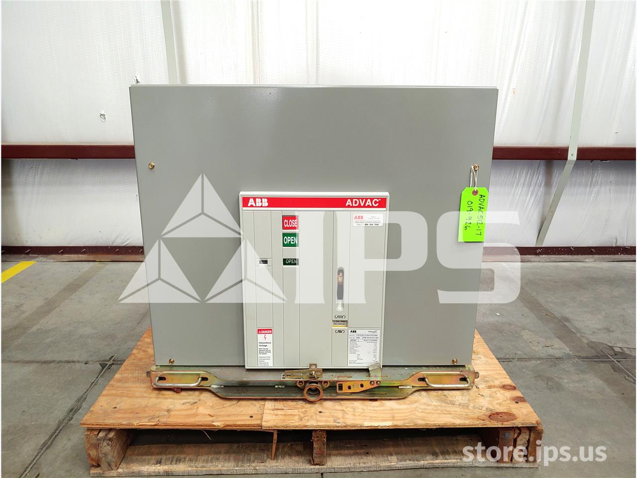 1200 Amps ABB Advac Aa3c1777xx00000 Model 3 (advac Model 3) 125 Volts DC Control, 40k Amps Sc