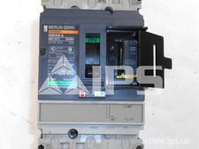 Square D Merlin Gerin Nsf Compact Molded Case Switch 250at, 600vac, Plug In, With Padlock