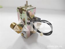 GE 240 Volts AC Shunt Trip Assembly For Ak / Akr / Wave Pro