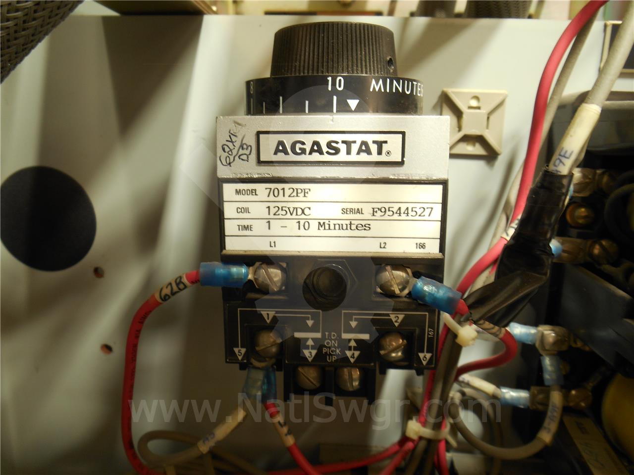 Relevador de temporización Agastat de 125 VCD, 1-10 minutos, retardo a la conexión