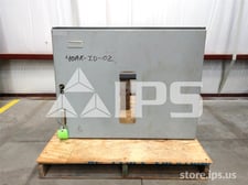4000 Amps GE Akd-5 Drawout Substructure For Ak-2a-100, Manually Or Electrcally Operated Breaker