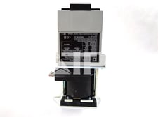 Square D 125 Volts DC Type X Control Relay New Series 8501, 8no 10 Amps Contact