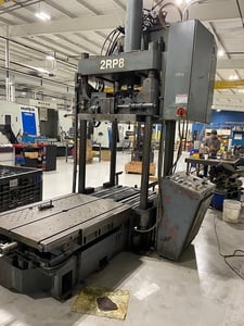 90 Ton, Reis #TUS90-OK, hydraulic 4 Post spotting press, 40" stroke, 40.75" daylight, 47.25" x 35.44" bed