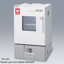 11" width x 11" H x 11" D Yamato #DKN302C-DKN132C, industrial/lab forced air convection oven, 260°C 500