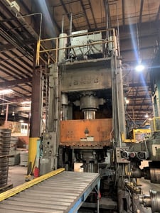 500 Ton, Clearing #H-500-72-48, hydraulic press, 48" stroke, 60" daylight, 12" closed height, 72" x 48" bed