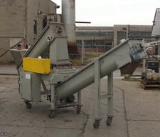 Fitzpatrick #F, Carbon Steel, 10 hp, screw type feed, 16 rotating, fixed blades