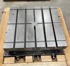 30" x 30" DeVlieg, airlift index table, 5 parallel T-slots