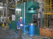 Draiswerke Inc #ACS800, bead/media mill, 300 HP, 460 V., 60 PSI @ 194°F, 19 gallon
