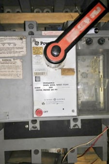 2000 Amps, General Electric, TPVV6620E1C, electrically operated, fixed, no trip unit, s/n V71995