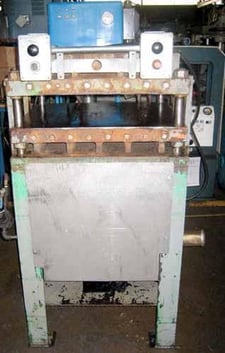 10 Ton, 4-post upstroke type air/hydraulic molding press, 5 stroke, 24" LR x 26" FB platen