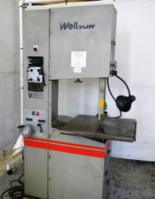 16" x 20" Wellsaw #V20, vertical, 3/4" blade, 45-3000 SFPM, 26" x26" tilt table, welder/grinder, 3 HP, 1995