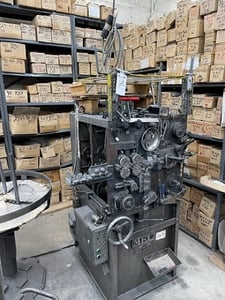 No. TF20 MEC, Wire Spring Coiler, .078" wire diameter, 1.57" coil diameter, 78" feed, L-R coiling, Double