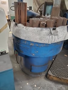Gardner #186-36" tub grinder, 36" x7/8" steel disc wheel, 3-1/4" spindle diameter, 585 RPM, 7.5-15 HP
