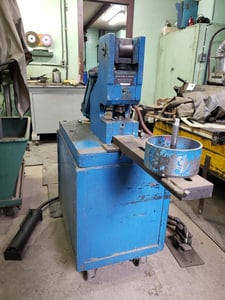 Williams circle saw tooth setter, run up to a 42" saw