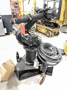 Kuka, kr- 6-2, 6-Axis robot with KRC2edo5 controller w/7-Axis RTU, 6 Kg, 2011, #104790