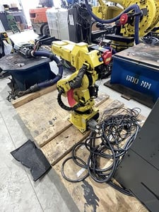 Fanuc, m- 6ib/6s, 6-Axis robot, R30iA controller, 6 Kg, 951mm H reach, 2003, #104811